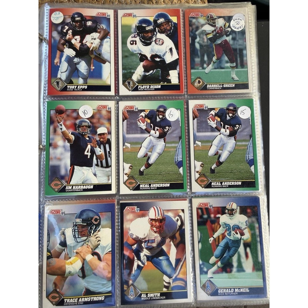 500+ Vintage Football Cards 1990s NFL Binder Lot Pro Set Score Fleer Topps UD
